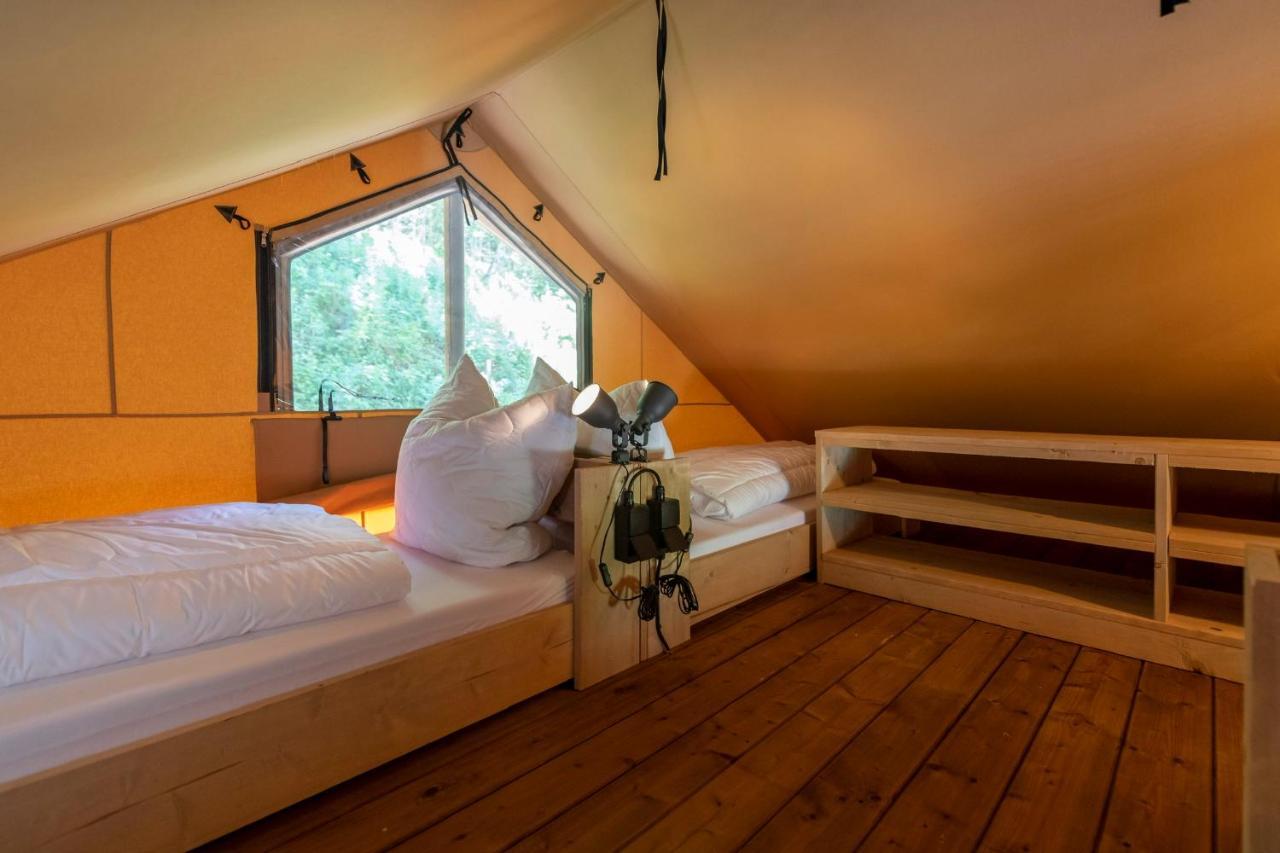 Ferienpark Terrassencamping Sued-See 왈츠시 외부 사진